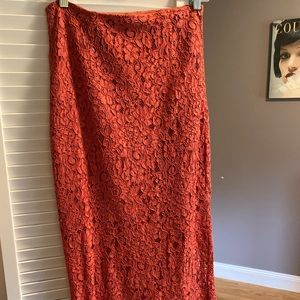 Zara peach colored lace pencil skirt